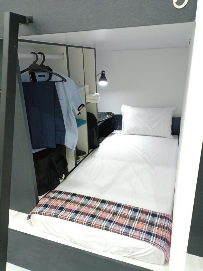 Hotel kapsul Lido *